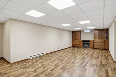 2603 E Princeton Avenue, Eau Claire, WI 54703 - Photo 18