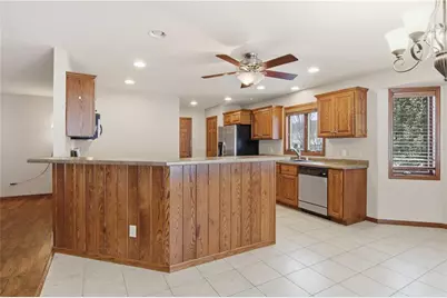 2603 E Princeton Avenue, Eau Claire, WI 54703 - Photo 6