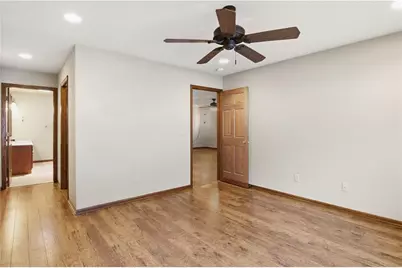 2603 E Princeton Avenue, Eau Claire, WI 54703 - Photo 10