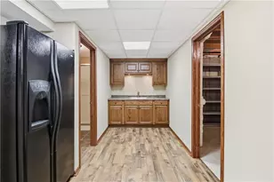 2603 E Princeton Ave, Eau Claire, WI 54703 - Photo 16