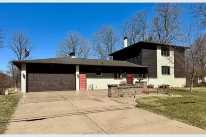 9556 27th Avenue, Eau Claire, WI 54703 - Photo 1