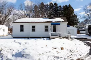 208 14th St, Menomonie, WI 54751 - Photo 40