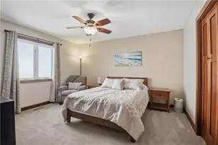 1012 Village Square Ln, Altoona, WI 54720 - Photo 16