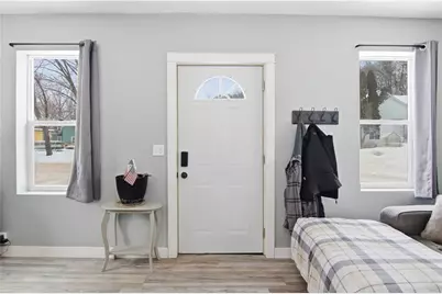 313 E Willow Street, Chippewa Falls, WI 54729 - Photo 26