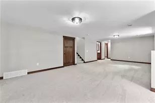 1138 Craven Ct, Eau Claire, WI 54703 - Photo 26