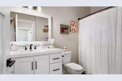 2341 2nd Street, Eau Claire, WI 54703 - Photo 10