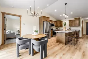 439 E Hartford St, Cadott, WI 54727 - Photo 8