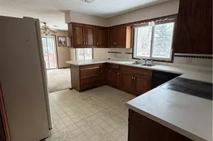 813 Ingalls Rd, Menomonie, WI 54751 - Photo 4