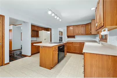 109 Westover Road, Eau Claire, WI 54701 - Photo 14