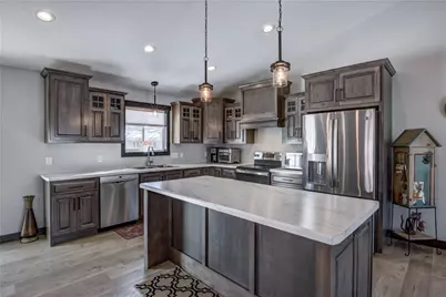 4947 Woodlands Drive, Eau Claire, WI 54703 - Photo 8