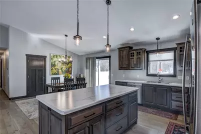 4947 Woodlands Drive, Eau Claire, WI 54703 - Photo 10