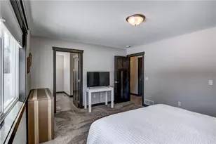 4947 Woodlands Dr, Eau Claire, WI 54703 - Photo 16