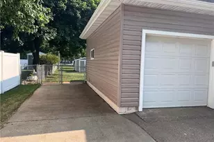 109 W Polk Ave, Eau Claire, WI 54701 - Photo 28