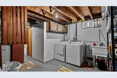 109 W Polk Avenue, Eau Claire, WI 54701 - Photo 20