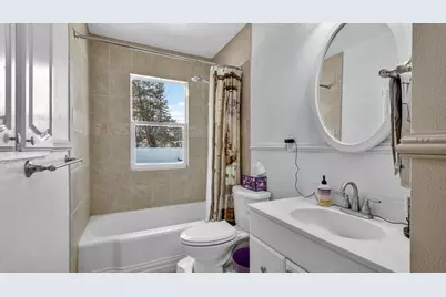 109 W Polk Avenue, Eau Claire, WI 54701 - Photo 12