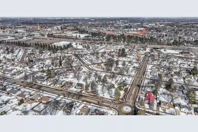 109 W Polk Avenue, Eau Claire, WI 54701 - Photo 4