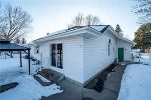 3507 Nimitz St, Eau Claire, WI 54701 - Photo 8