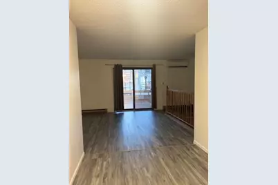 304 Parkview Court #2, Altoona, WI 54720 - Photo 4