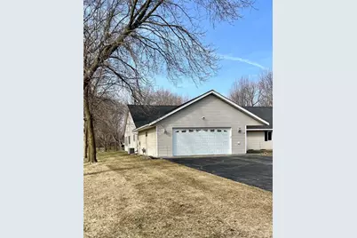 310 Willink Drive, Baldwin, WI 54002 - Photo 2