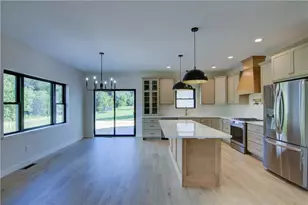 S9024 Chestnut Rd, Eau Claire, WI 54701 - Photo 8