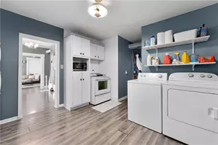 1208 7th St, Menomonie, WI 54751 - Photo 14