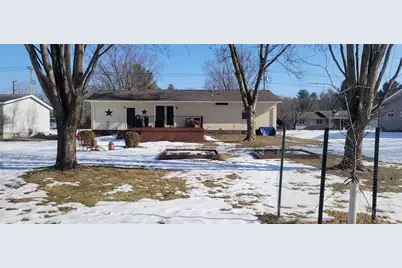 720 Rose Street, Black River Falls, WI 54615 - Photo 2