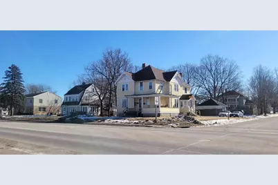 518 Main Street #4, Black River Falls, WI 54615 - Photo 2