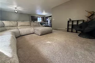 1215 Glades Dr, Altoona, WI 54720 - Photo 4