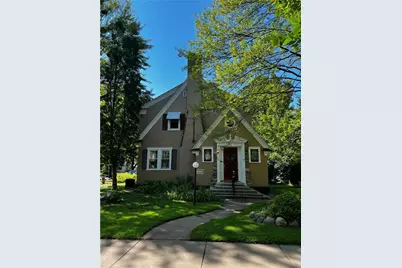 1628 Rust Street, Eau Claire, WI 54701 - Photo 2