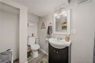 1607 Broadway St, Menomonie, WI 54751 - Photo 26