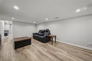 1607 Broadway St, Menomonie, WI 54751 - Photo 28