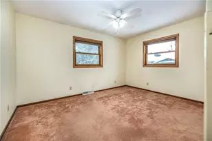 615 Rose St, Black River Falls, WI 54615 - Photo 10