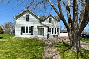 113 W Lincoln Ave, Fall Creek, WI 54742 - Photo 22
