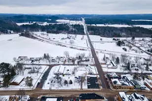 113 W Lincoln Ave, Fall Creek, WI 54742 - Photo 28