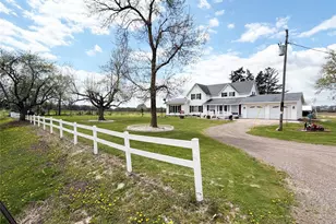 854 6th St, Clayton, WI 54004 - Photo 2
