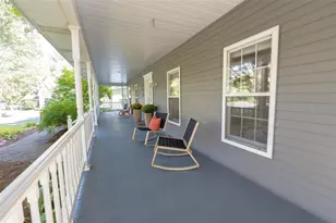 3867 Timber Creek Ct, Eau Claire, WI 54701 - Photo 4