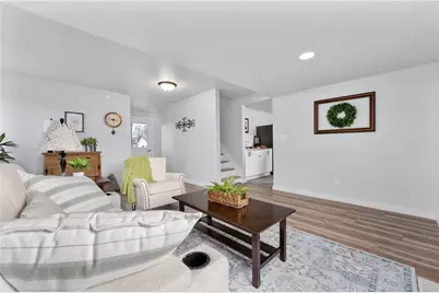 114 W School Street, Greenwood, WI 54437 - Photo 22