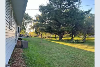 26274 W Stebins Street, Eleva, WI 54738 - Photo 2