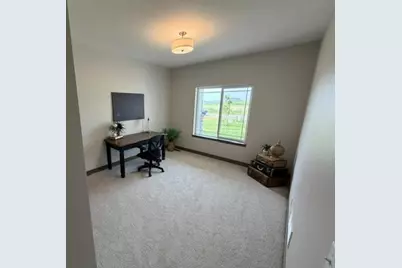 684 Roma Street #Lot 6, Eau Claire, WI 54701 - Photo 10