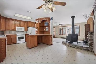 N9446 County Road Q, Downing, WI 54734 - Photo 6