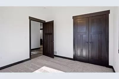 3367 Iris Drive, Eau Claire, WI 54703 - Photo 24