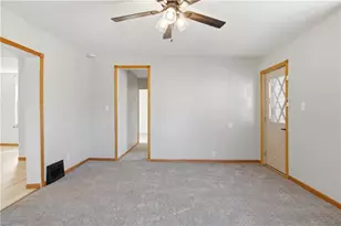 817 E Grand Ave, Eau Claire, WI 54701 - Photo 4