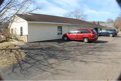 1512 Devney Drive #1512, Altoona, WI 54720 - Photo 6