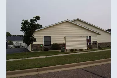 1512 Devney Drive #1512, Altoona, WI 54720 - Photo 4