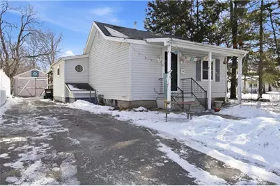 215 10th Avenue, Eau Claire, WI 54703 - Photo 1