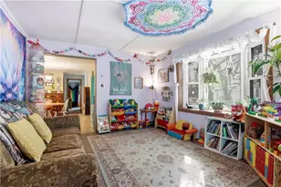 215 10th Ave, Eau Claire, WI 54703 - Photo 12