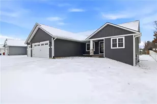 4919 Woodlands Dr, Eau Claire, WI 54703 - Photo 24