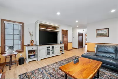 1520 Knollwood Trail, Altoona, WI 54720 - Photo 10