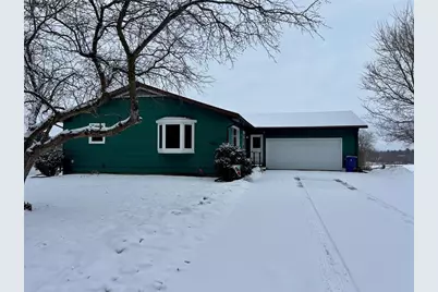 1439 E Maple Avenue, Barron, WI 54812 - Photo 2
