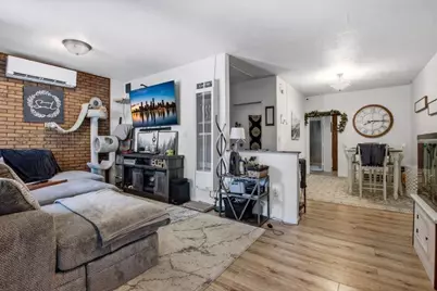 420 E Elm Avenue, Menomonie, WI 54751 - Photo 10